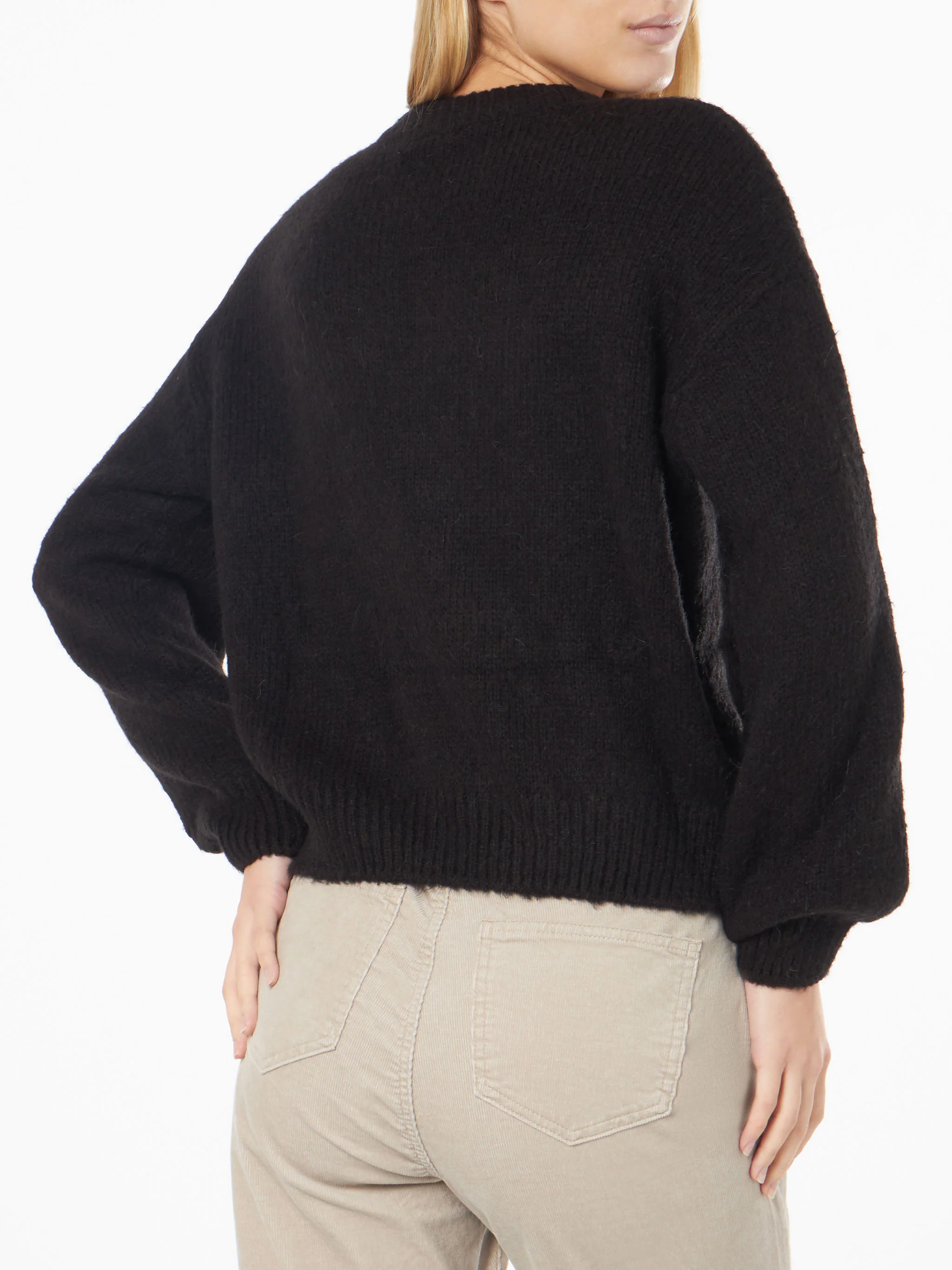 Maglione Danya Soft con ricamo Somebody to love e cuori crochet - Image 3