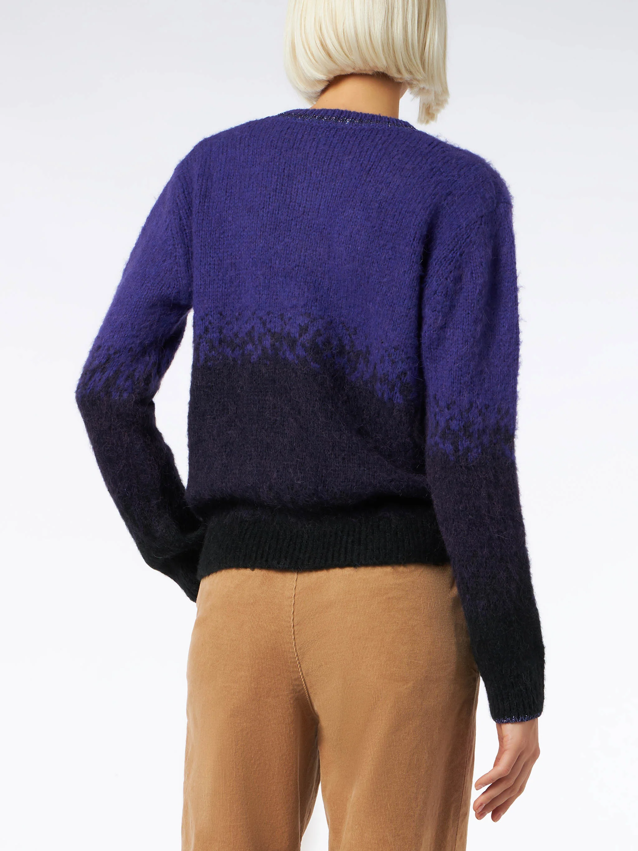 Maglione morbido girocollo con ricamo Queen of the Night - Image 3