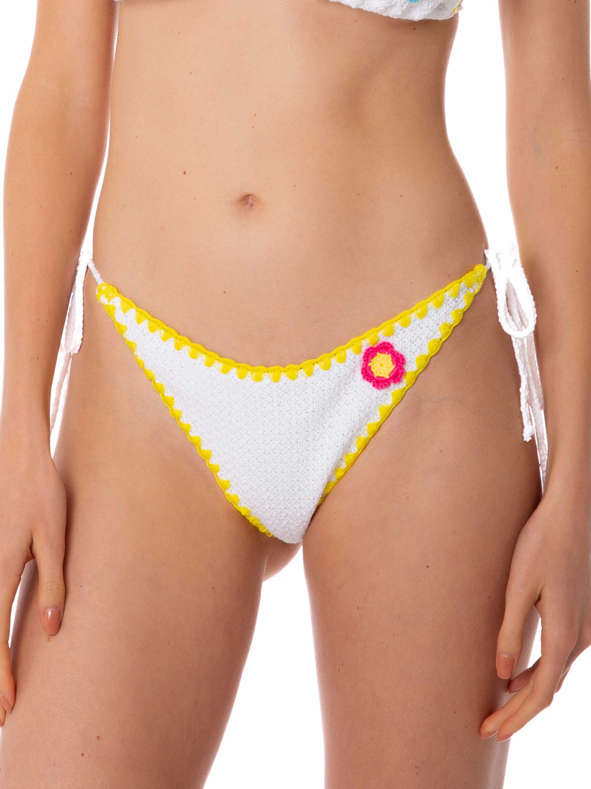 Slip Marielle crochet bianco con ricami floreali