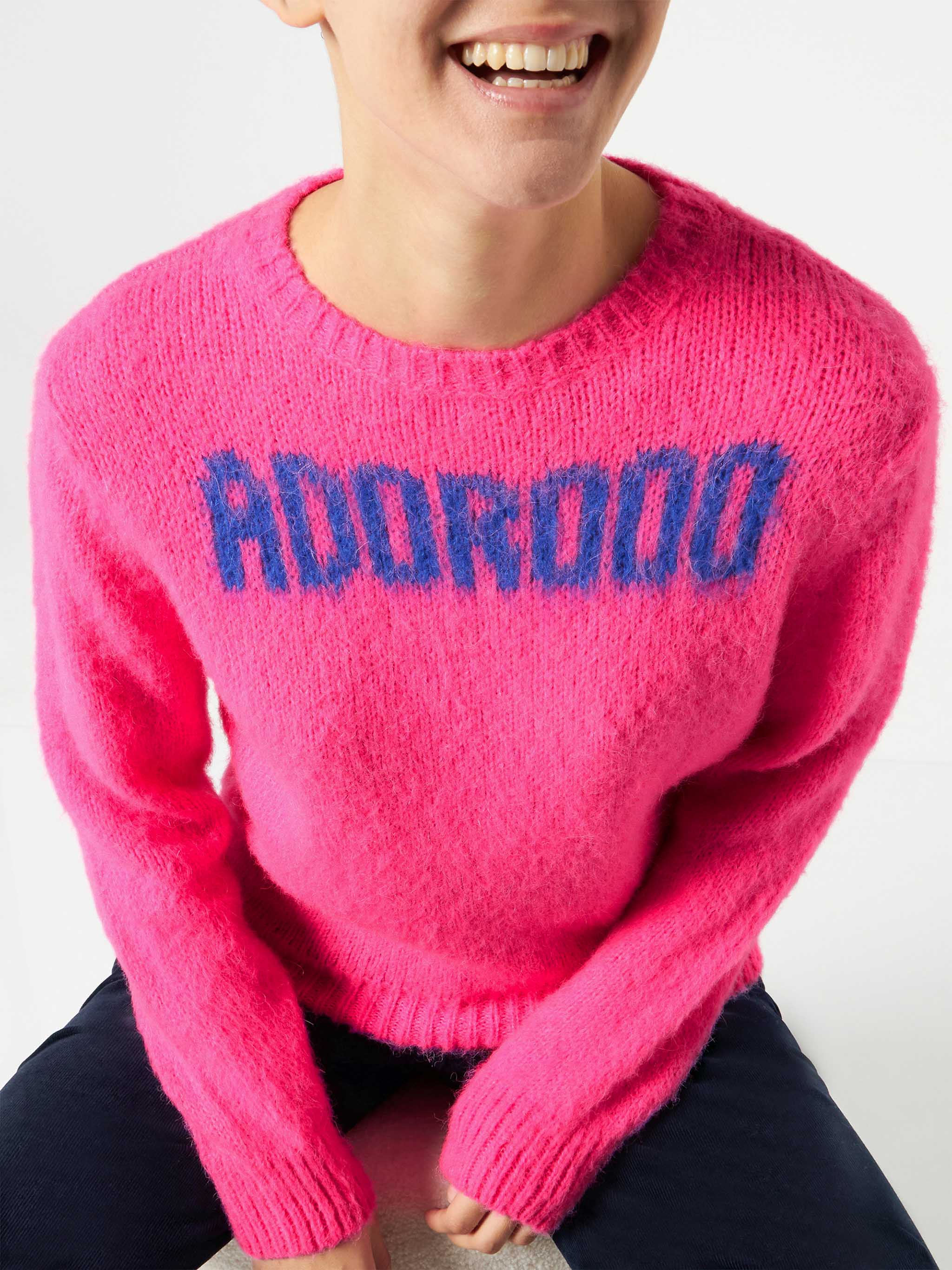 Maglia New Queen Soft brushed con ricamo Adorooo fucsia fluo - Image 2
