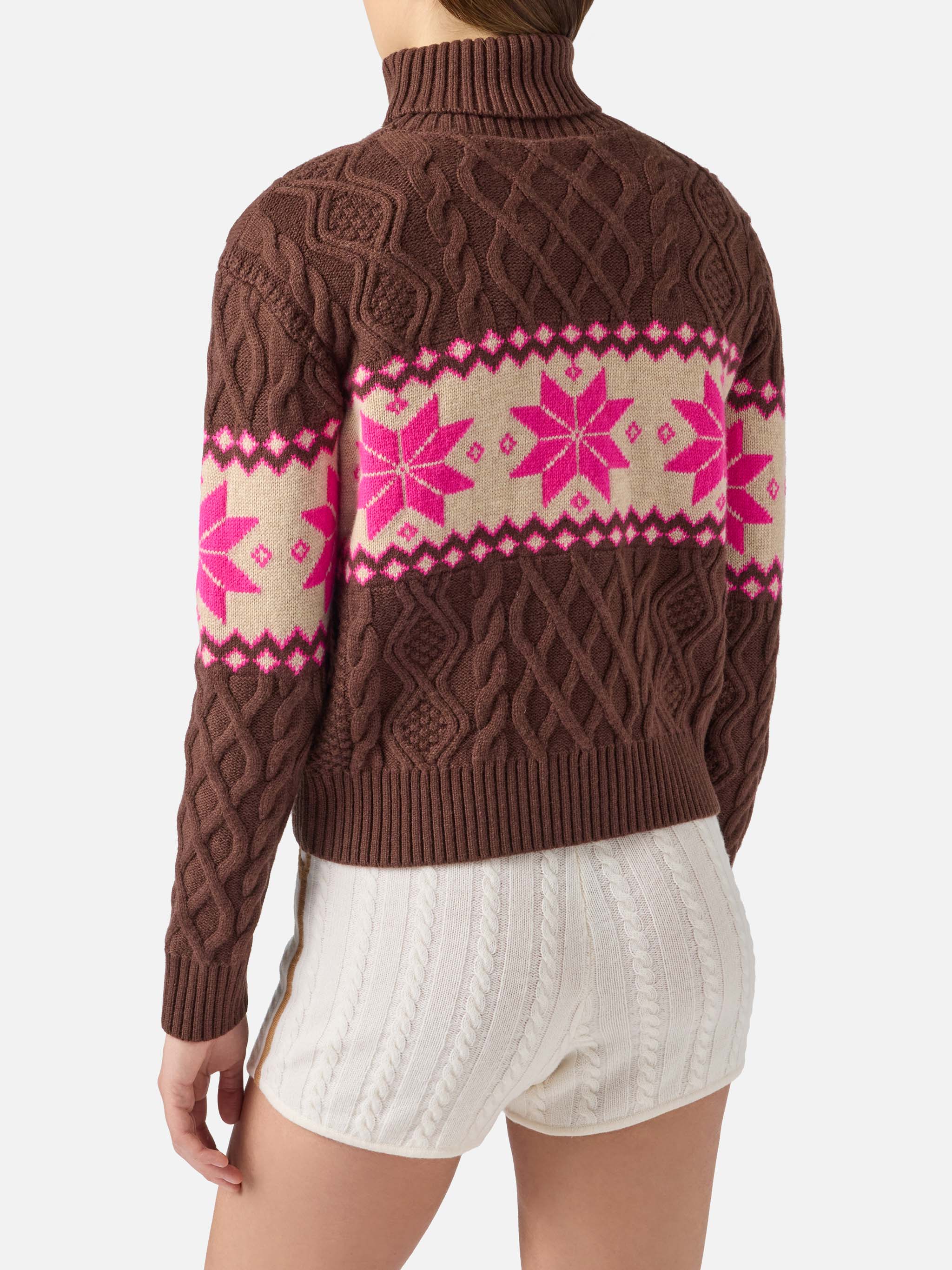 Maglione Anton intrecciato marrone con collo a mezza dolcevita - Image 3