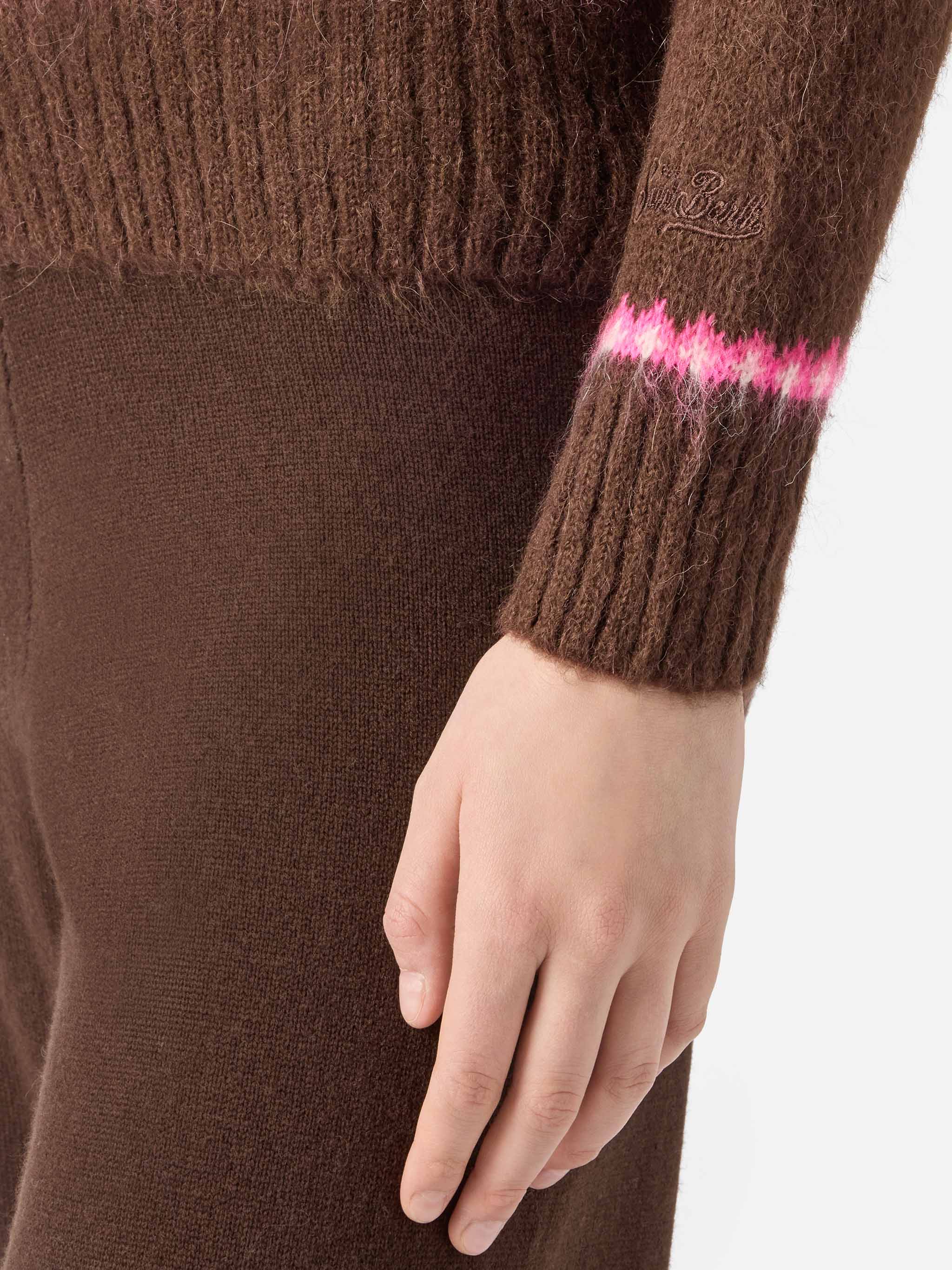 Maglione marrone Queen Nordic Soft con jacquard fair isle e ricamo Sun Moritz - Image 4